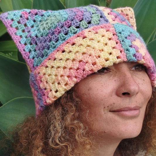 Bonnet à oreille de chat