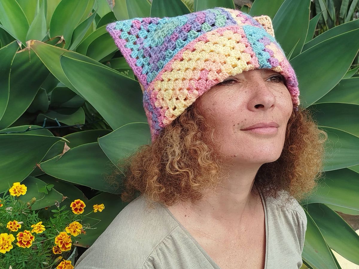 Bonnet à oreille de chat