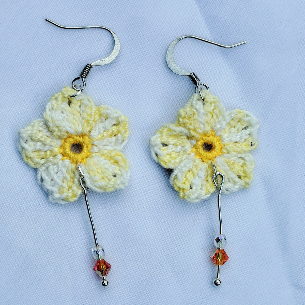 Boucle d'oreille, Fleur suspendue