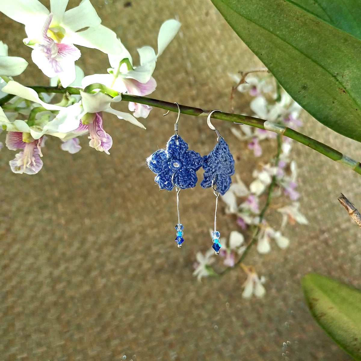 Boucle d'oreille, Myosotis suspendu