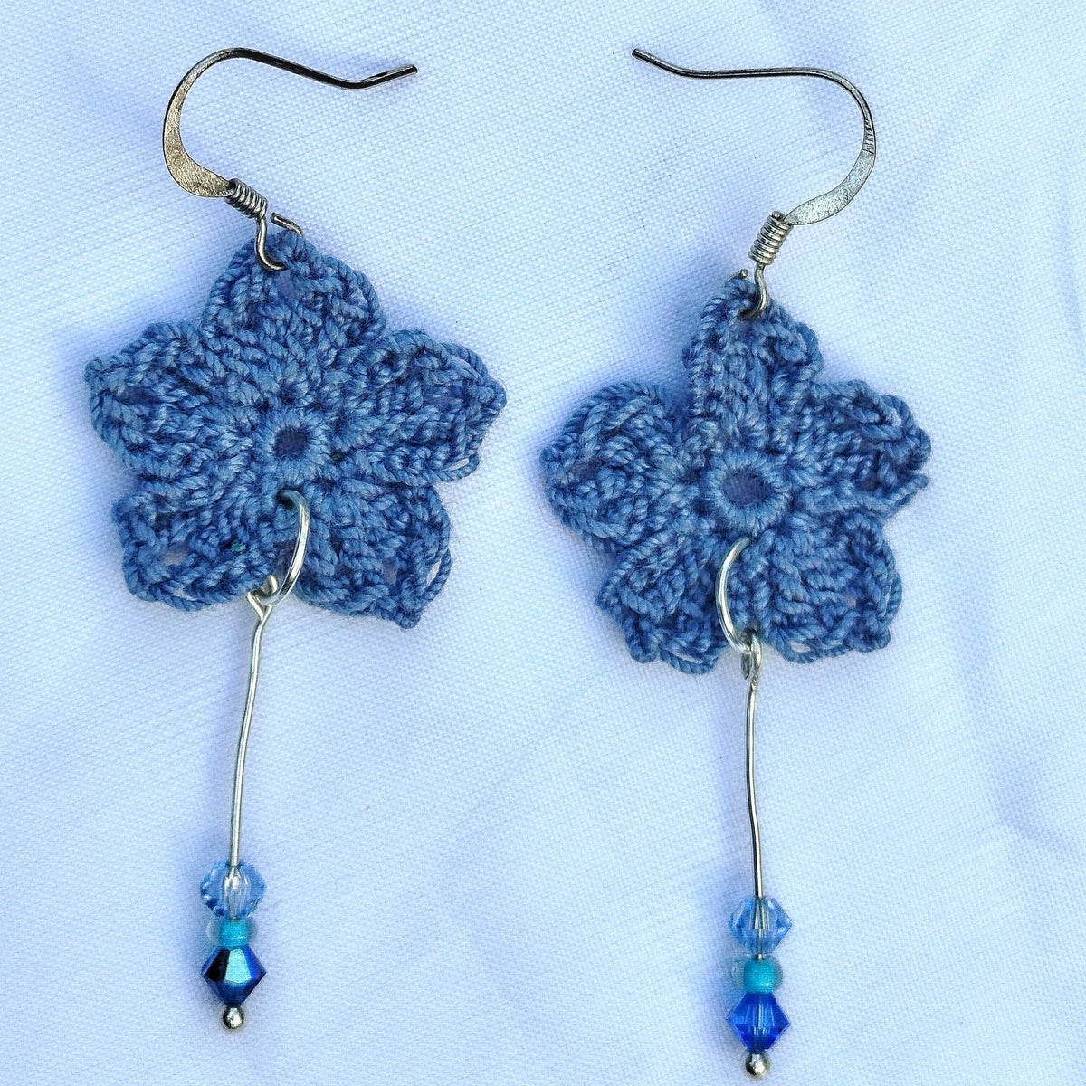 Boucle d'oreille, Myosotis suspendu